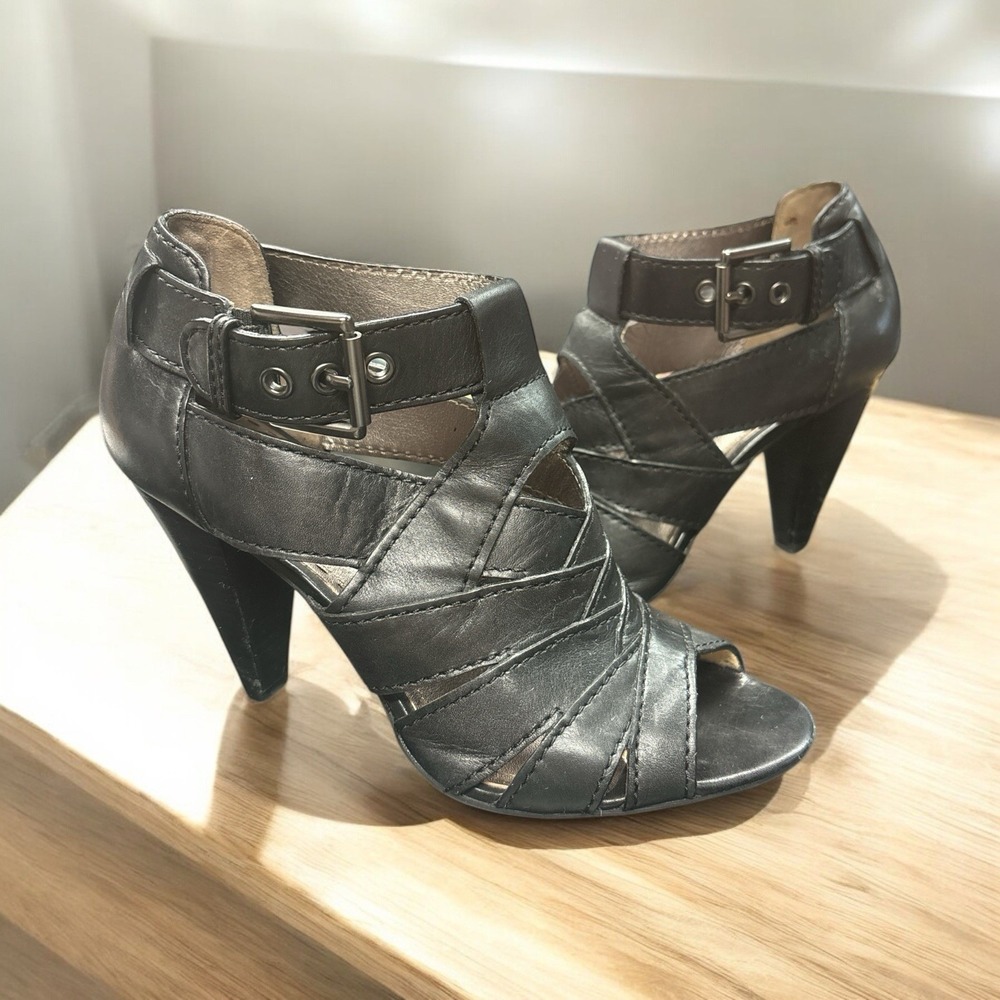 Coach‎ Harah A3630 Heels Sandals Leather $198 Black Size 10B